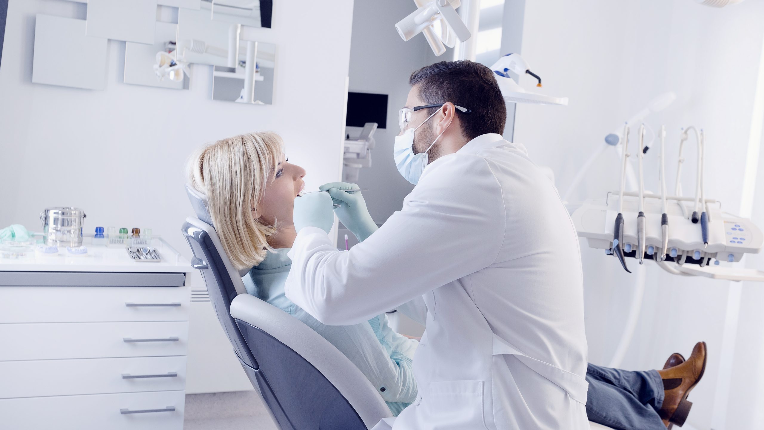 Dentist in Rockford, TN
