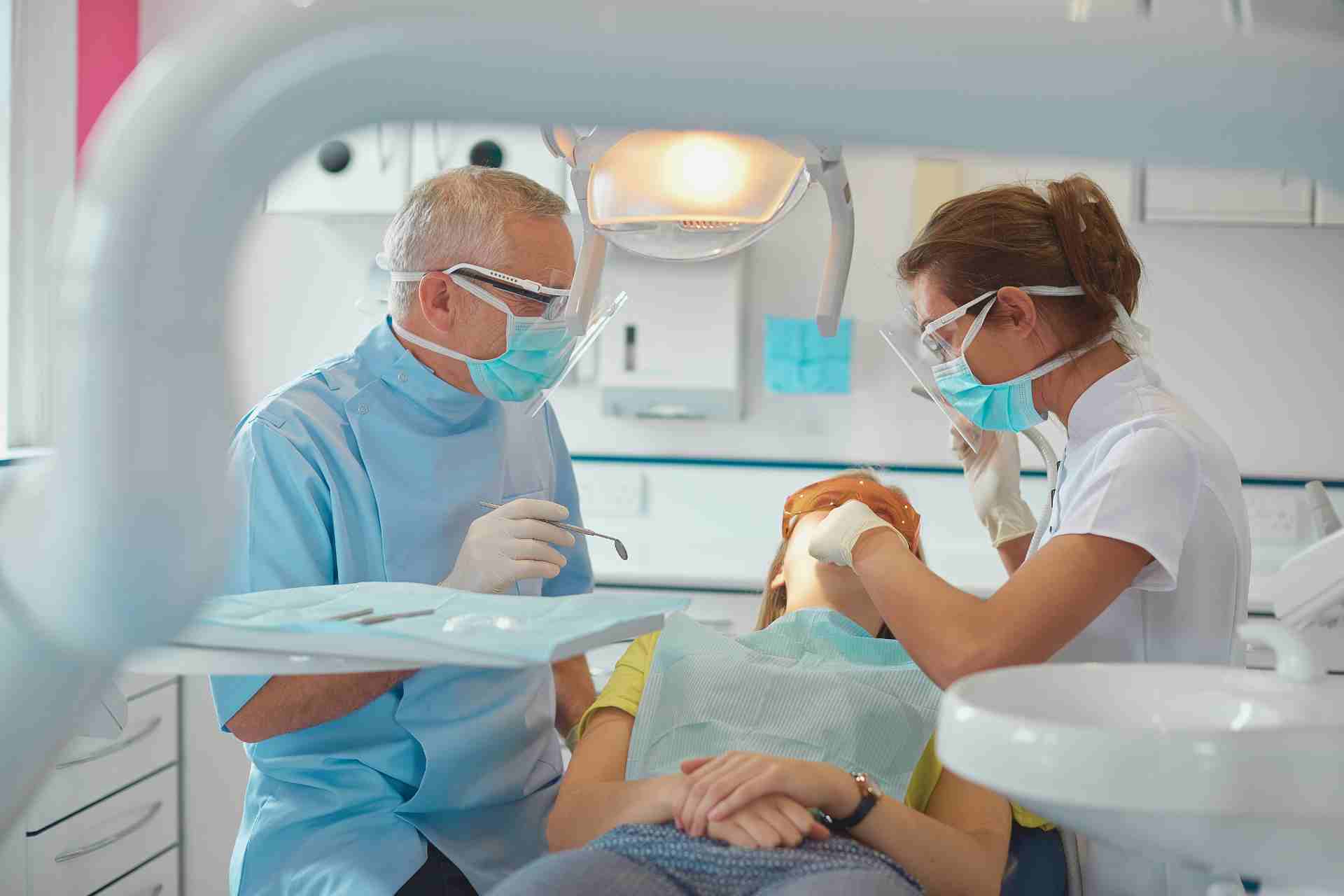Dentist in Rockford, TN